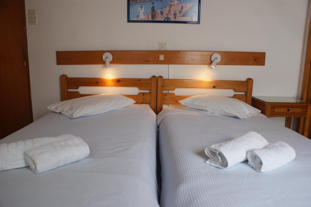 Hotel Eleftheria Parikia  Luaran gambar