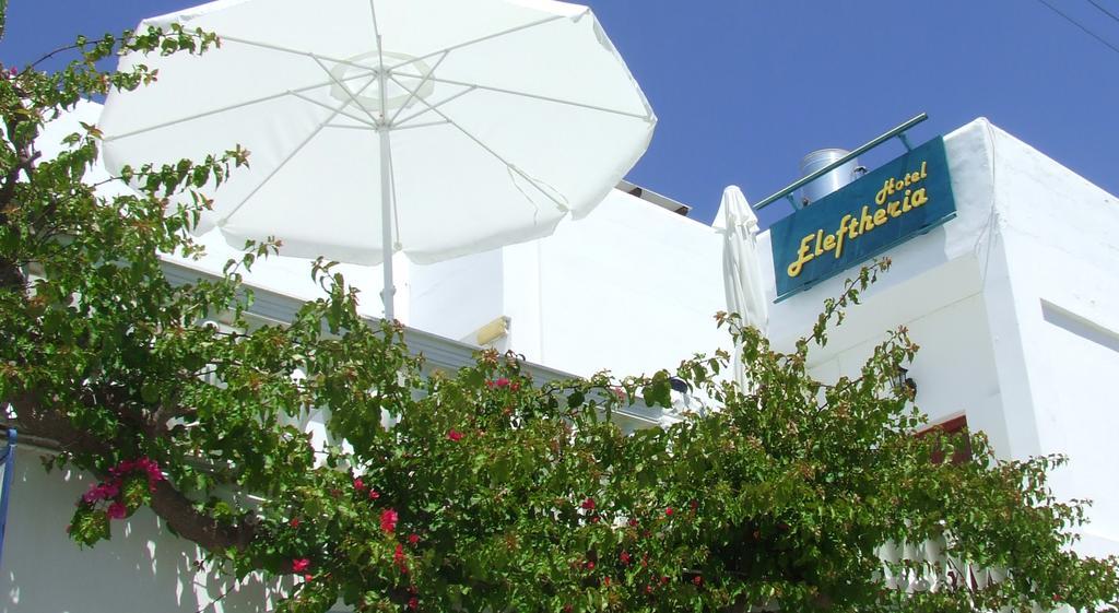 Hotel Eleftheria Parikia  Luaran gambar